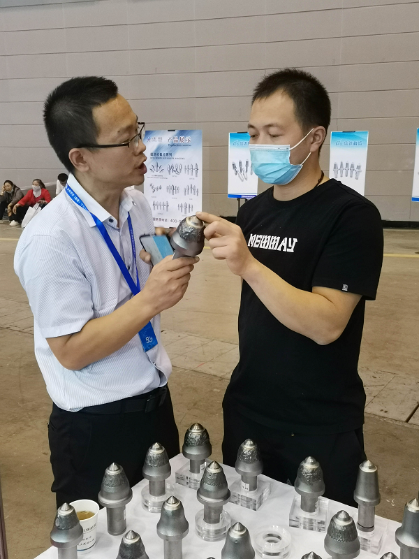 株洲信達機械科技有限公司,株洲煤截齒,掘進(jìn)齒銷(xiāo)售