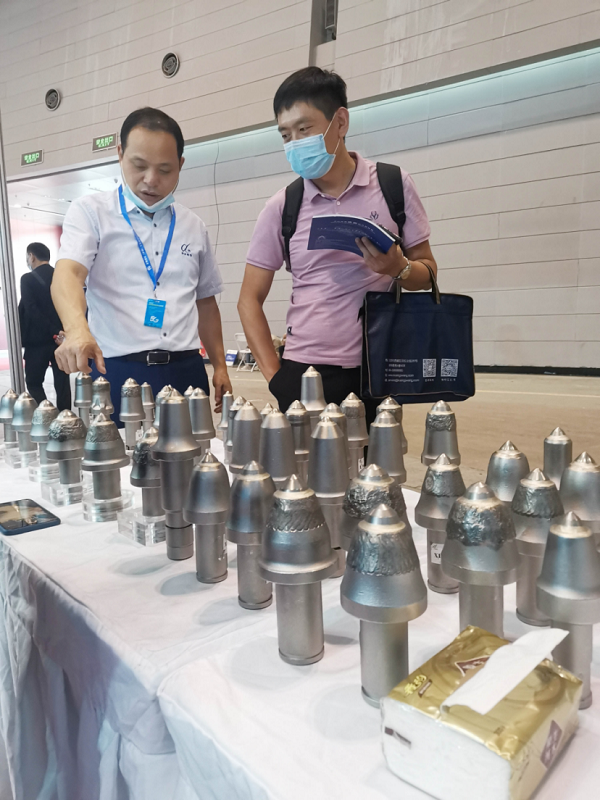 株洲信達機械科技有限公司,株洲煤截齒,掘進(jìn)齒銷(xiāo)售