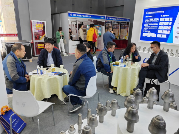 株洲信達機械科技股份有限公司,株洲煤截齒,掘進(jìn)齒銷(xiāo)售